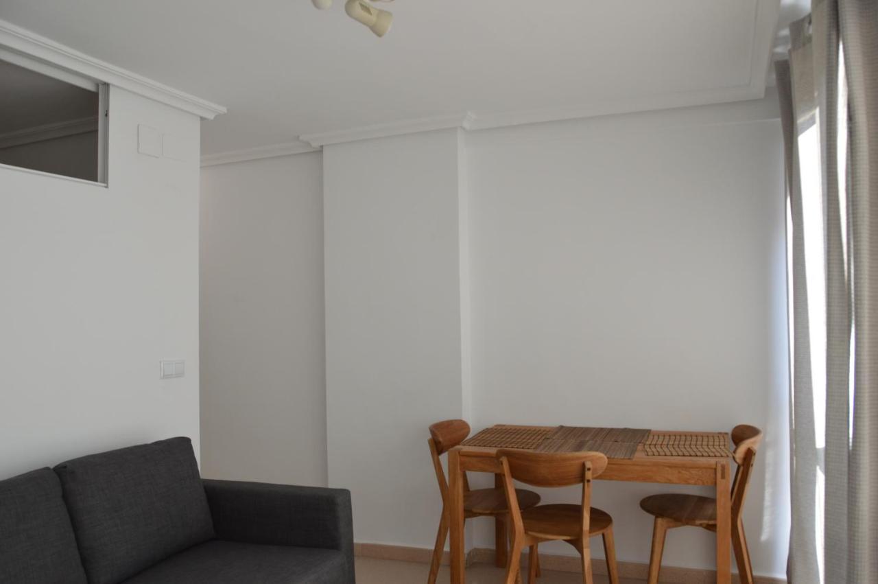 Apts Ara With Pool Benidorm Ngoại thất bức ảnh